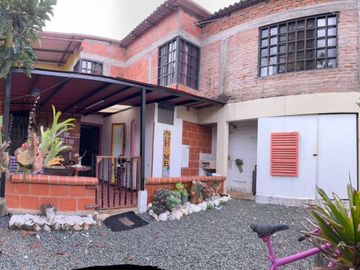 VENTA HERMOSA CASA CAMPESTRE EN PAVAS S VISTA ESPECTACULAR
