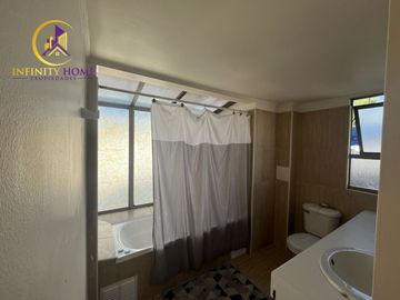 Amplia Casa Con Gran Terreno En Alto El Manzano Til Til