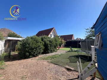 Amplia Casa Con Gran Terreno En Alto El Manzano Til Til