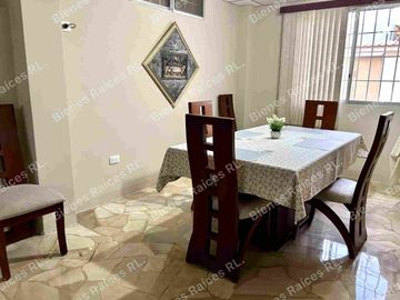CASA EN VENTA CIUDADELA VERNAZA NORTE, SECTOR MALL DEL SOL, NORTE DE GUAYAQUIL