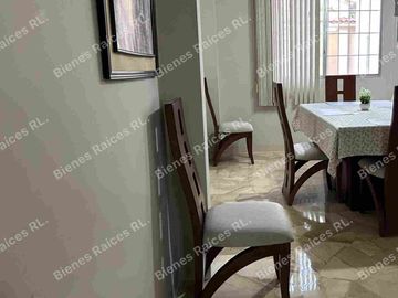 CASA EN VENTA CIUDADELA VERNAZA NORTE, SECTOR MALL DEL SOL, NORTE DE GUAYAQUIL