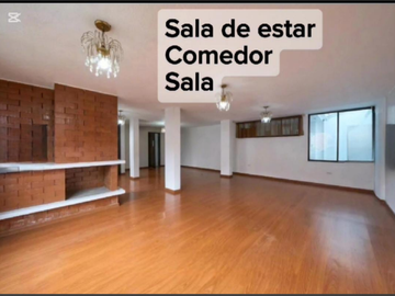 SE VENDE CASA DENTRO DE CONJUNTO – SECTOR LA JIPIJAPA A 2 CUADRA DE LA ESTACIÓN DEL METRO – NORTE DE QUITO