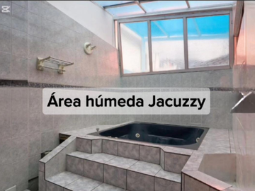 SE VENDE CASA DENTRO DE CONJUNTO – SECTOR LA JIPIJAPA A 2 CUADRA DE LA ESTACIÓN DEL METRO – NORTE DE QUITO