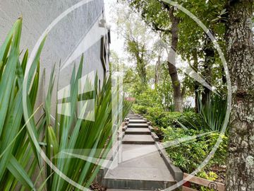 RESIDENCIA EXCLUSIVA DE LUJO EN HACIENDA DE VALLESCONDIDO