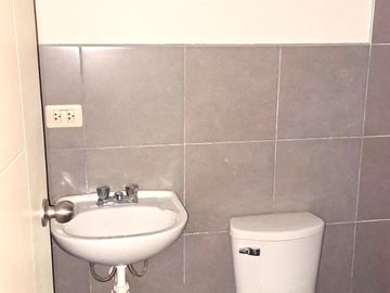 VENDO DPTO. ESTRENO 58.30M2 DE 02 DORM / 02 BAÑOS / 01 COCHERA SURQUILLO LIMITE CON MIRAFLORES
