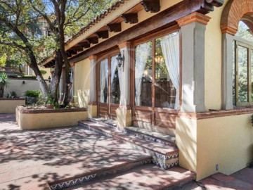 RESIDENCIA ESPECTACULAR DE LUJO EN HACIENDA DE VALLESCONDIDO