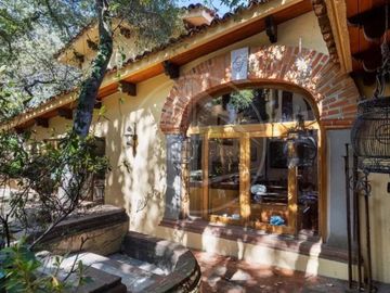 RESIDENCIA ESPECTACULAR DE LUJO EN HACIENDA DE VALLESCONDIDO