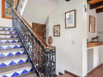RESIDENCIA ESPECTACULAR DE LUJO EN HACIENDA DE VALLESCONDIDO