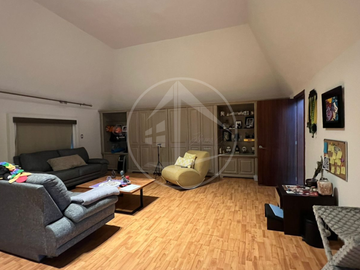 CASA ESPECTACULAR EN VENTA EN CLUB DE GOLF VALLESCONDIDO