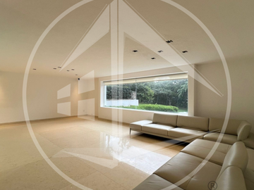 RESIDENCIA ESPECTACULAR EN VENTA EN PRADO LARGO