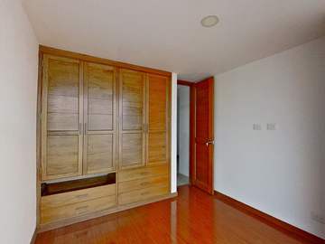 SE VENDE APARTAMENTO EN BATÁN