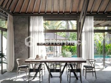 Modern Luxury Meets Balinese Charm: Stylish 3-Bedroom Villa in Sought-After Jimbaran