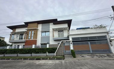 For Sale 5 Bedroom House and Lot In Telebastagan San Fernando, Pampanga