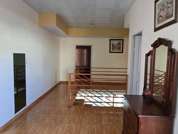 🏠 Propiedad con dos casas independientes - Perfectas para Dos Familias