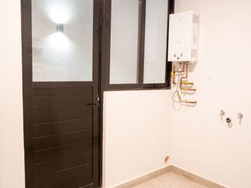 CASA EN VENTA EN LOMAS DEL MOLINO