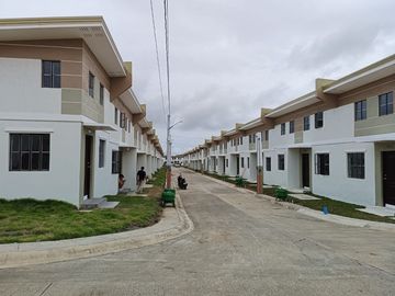 Affordable Townhouses For Sale In Kaia Homes Plus Naic Cavite