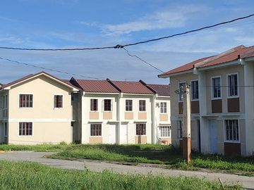 Affordable Townhouses For Sale In Emerald Residences Tanza Cavite