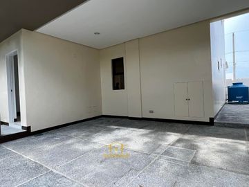 Single Attached House & Lot For Sale In Grand ParkPlace Imus Cavite
