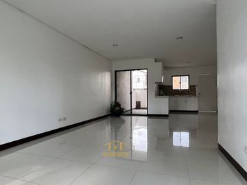 Single Attached House & Lot For Sale In Grand ParkPlace Imus Cavite