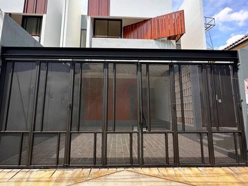 Dijual Rumah Ready Baru 5 Kamar / 2 Lantai Di Duren Sawit Jaktim Dekat RSUD