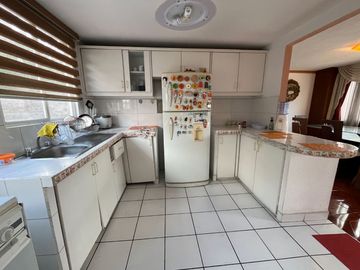 Departamento de venta sector la vicentina de tres dormitorios
