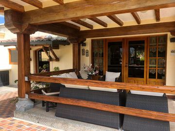 Casa mediterranea de venta en Tumbaco