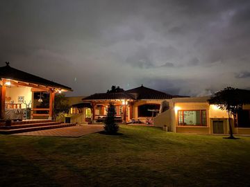 Casa mediterranea de venta en Tumbaco