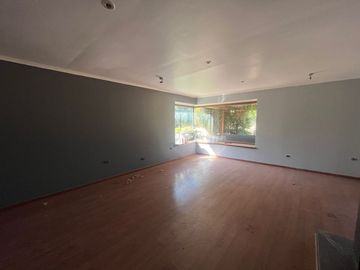 EN VENTA CASA EN CURICO, CAMINO A ZAPALLAR