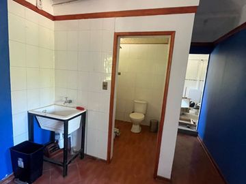 EN VENTA CASA EN CURICO, CAMINO A ZAPALLAR