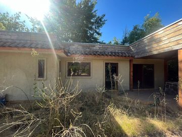 EN VENTA CASA EN CURICO, CAMINO A ZAPALLAR
