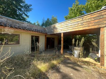 EN VENTA CASA EN CURICO, CAMINO A ZAPALLAR