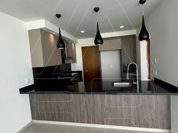 CASA NUEVA EN VENTA COTO SOARE II ORIENTACION NORTE SUR.
