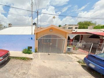 CASA EN VENTA, COL.  GARCIA GINERES, MÉRIDA, YUC.