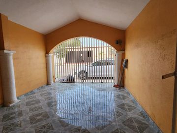 CASA EN VENTA, COL.  GARCIA GINERES, MÉRIDA, YUC.