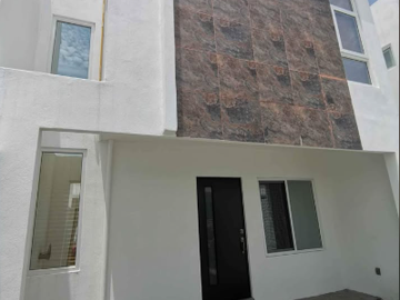 VENDO CASA EN PUEBLOS MÁGICOS RESIDENCIAL VERACRUZ