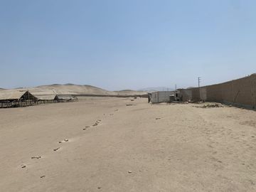 Vendo terreno Comercial y/o para vivienda frente al Peaje Quebrad Seca altura del Km. 39 de la Autopista Panamericana Sur en Punta Hermosa