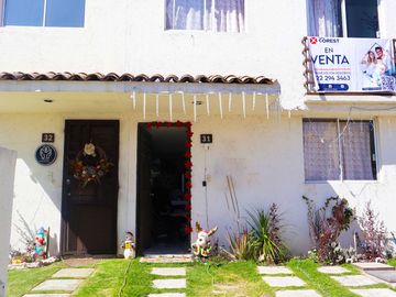 Casa en venta, Fraccionamiento Paseo del Roble N. 31,San Francisco Ocotlán, Puebla.
