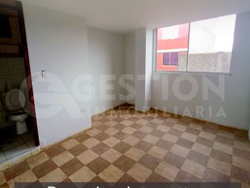 Casa independiente con 2 departamentos, sur de Quito, Ciudadela Ibarra