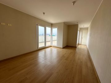 Venta de Duplex en Avenida Tomas Marsano