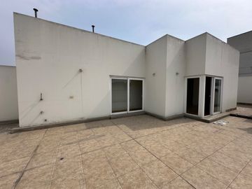 Venta de Duplex en Avenida Tomas Marsano
