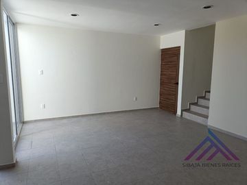 CASA EN VENTA EN PRIVADA RAMBLAS EN ZONA DE SANTA BARBARA EN POZOS SAN LUIS POTOSI