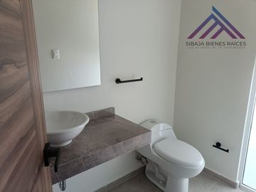 CASA EN VENTA EN PRIVADA RAMBLAS EN ZONA DE SANTA BARBARA EN POZOS SAN LUIS POTOSI