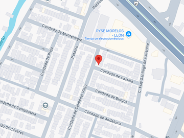 Casa ubicada en colonia El Condado Plus, León  de Los Aldama Guanajuato. Con 3 recamaras y 122m2. Muy cerca del Comite Directivo Estatal Guanajuato de