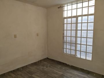 CASA EN VENTA EN SOLEDAD DE GRACIANO SANCHEZ