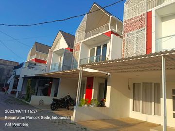 DIJUAL Rumah Mewah Cluster SIAP HUNI Di Perumahan Pondok Gede Bekasi 2 Lantai Dekat Tol Jatiasih