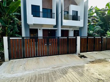 Rumah Dijual SIAP HUNI Di Jl. Wibawa Mukti 2, Jatiasih - Kota Bekasi MURAH Ready Stock [AR034]