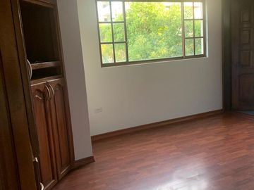 Arriendo Departamento en Tumbaco - La Morita
