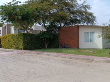 Se Vende Casa de Lujo en Condominio Orgánica – Subtanjalla, Ica