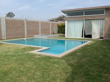 Se Vende Casa de Lujo en Condominio Orgánica – Subtanjalla, Ica