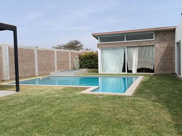 Se Vende Casa de Lujo en Condominio Orgánica – Subtanjalla, Ica